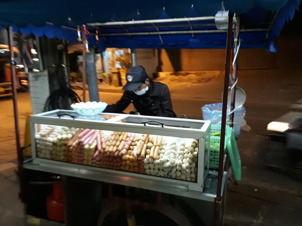 曼谷 乌尼克旅馆旅舍 外观 照片