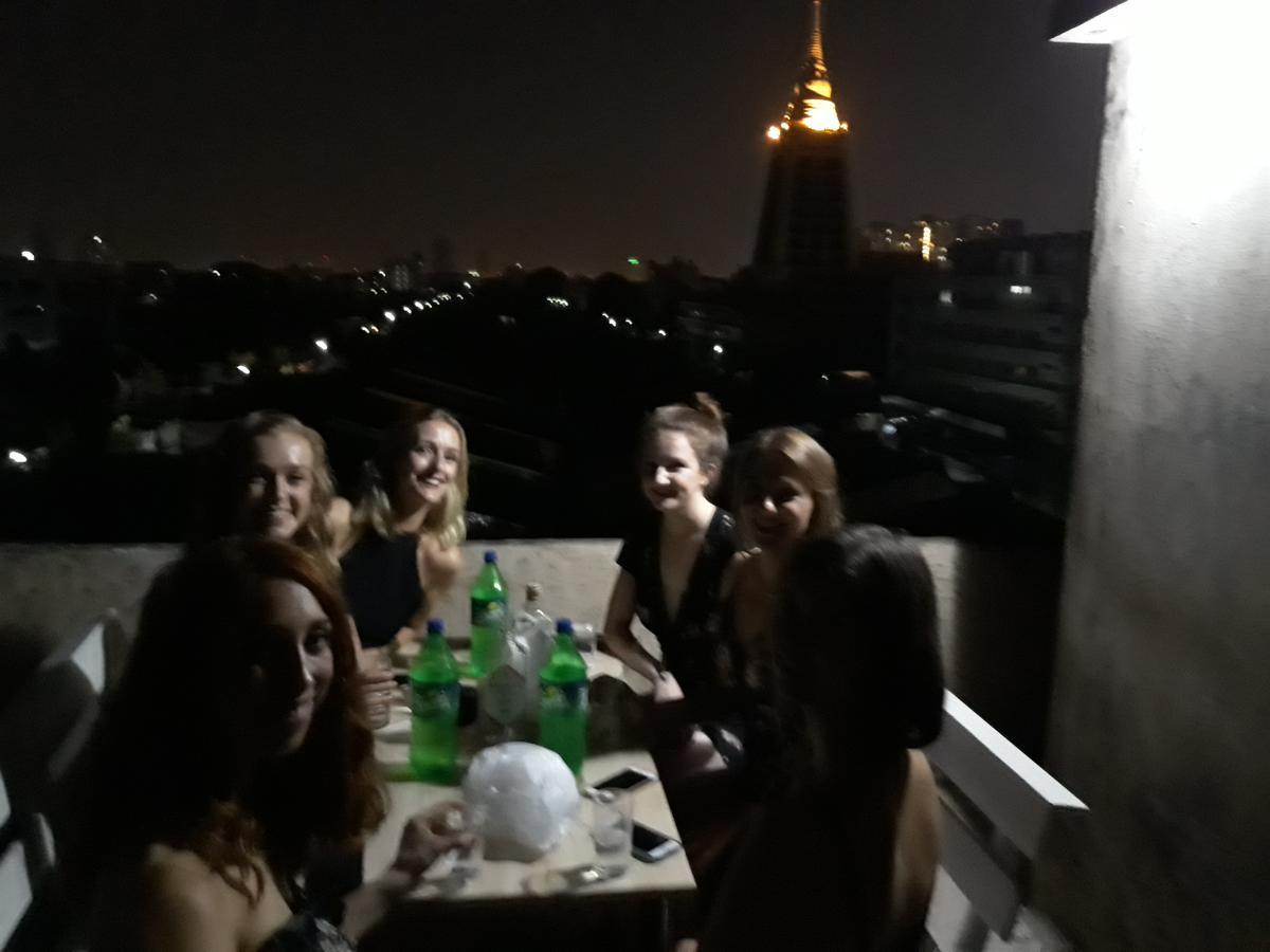 曼谷 乌尼克旅馆旅舍 外观 照片
